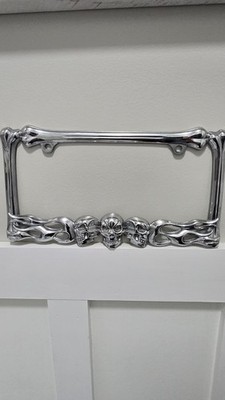 Skull Bones Flames Metal License Plate Frame Tag Holder For Car Truck SUV