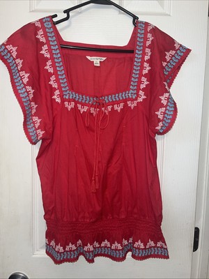 American Eagle peasant style blouse red with embroidery small