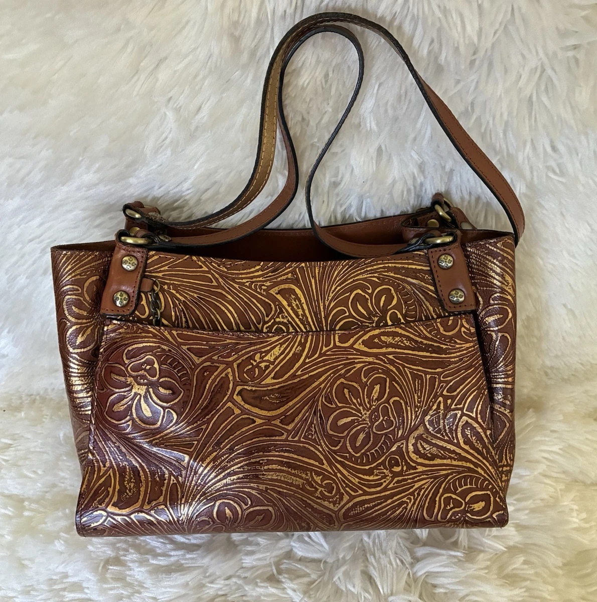 patricia nash tobacco fields Brown Metal Bags & Handbags for Women for sale large twist Old Tobacco Barn in a