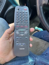 TOSHIBA VC-752 Remote Control VCR/TV VC752 T2...