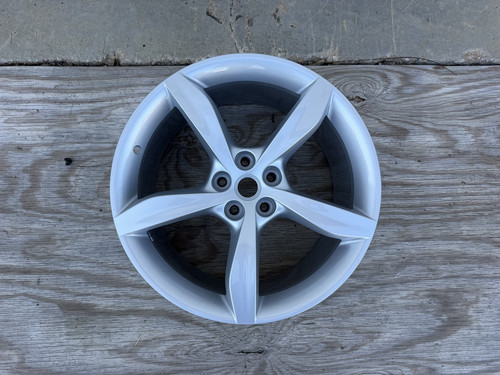 Ferrari Portofino Wheel Silver P/N 336551 Photo - $650