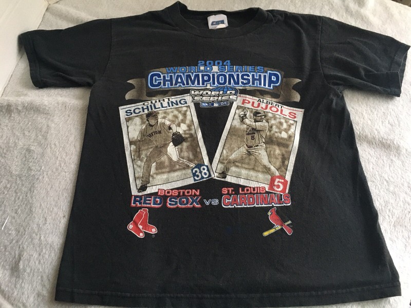Vintage 2004 World Series Boston Red Sox St. Louis Cardinals Boys Tee T-Shirt