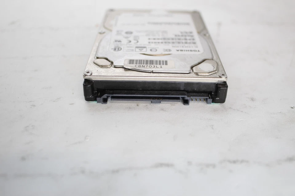 Toshiba AL14SEB120N 1.2TB 2.5" 12Gb/s 10K RPM SAS Drive HDEBF01JAA51 NO CADDY - Image 3 of 4