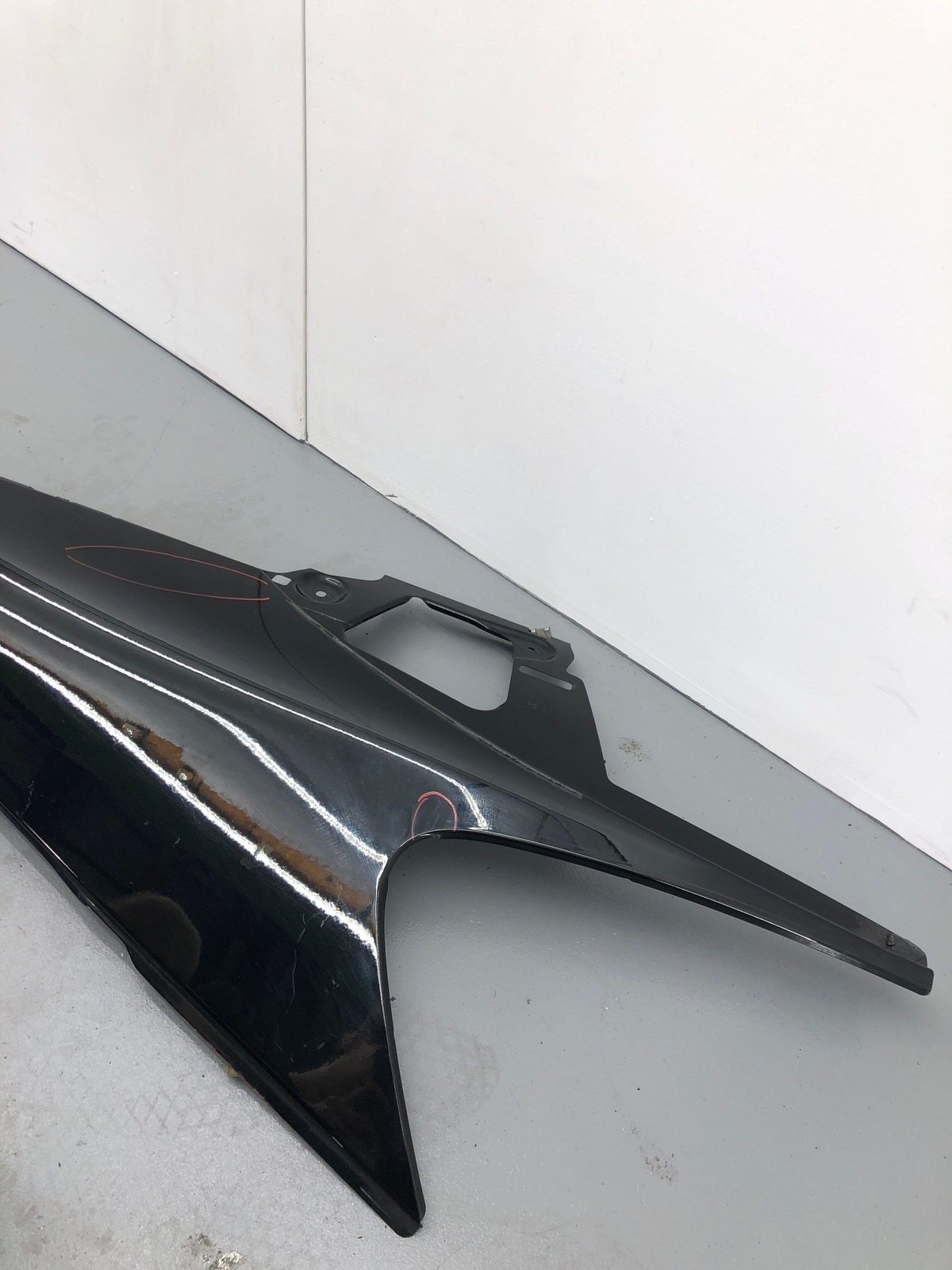 2014-2019 BMW I8 REAR RIGHT QUARTER PANEL BLACK OEM