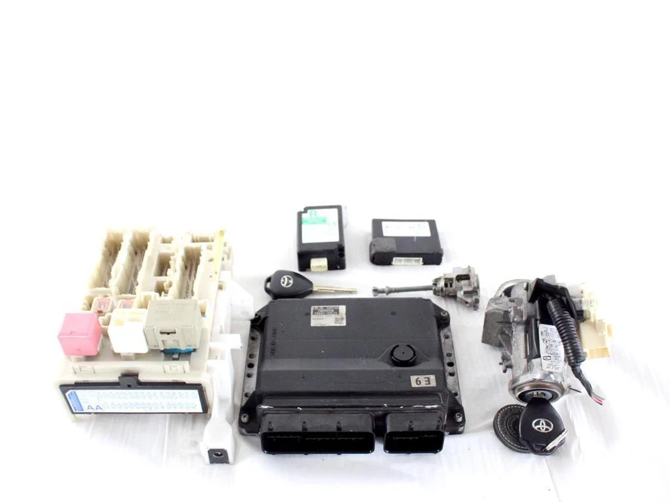 89661-42F21 KIT ACCENSIONE AVVIAMENTO TOYOTA RAV4 2.2 D 4X4 100KW 6M 5P (2008) R Foto 3 de 4