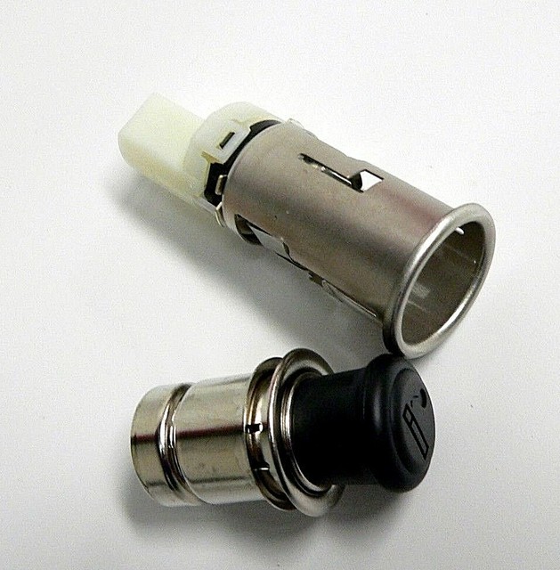 Cigarette Lighter for Matrix RAV4 Sequoia Tundra Yaris OEM Toyota 85500