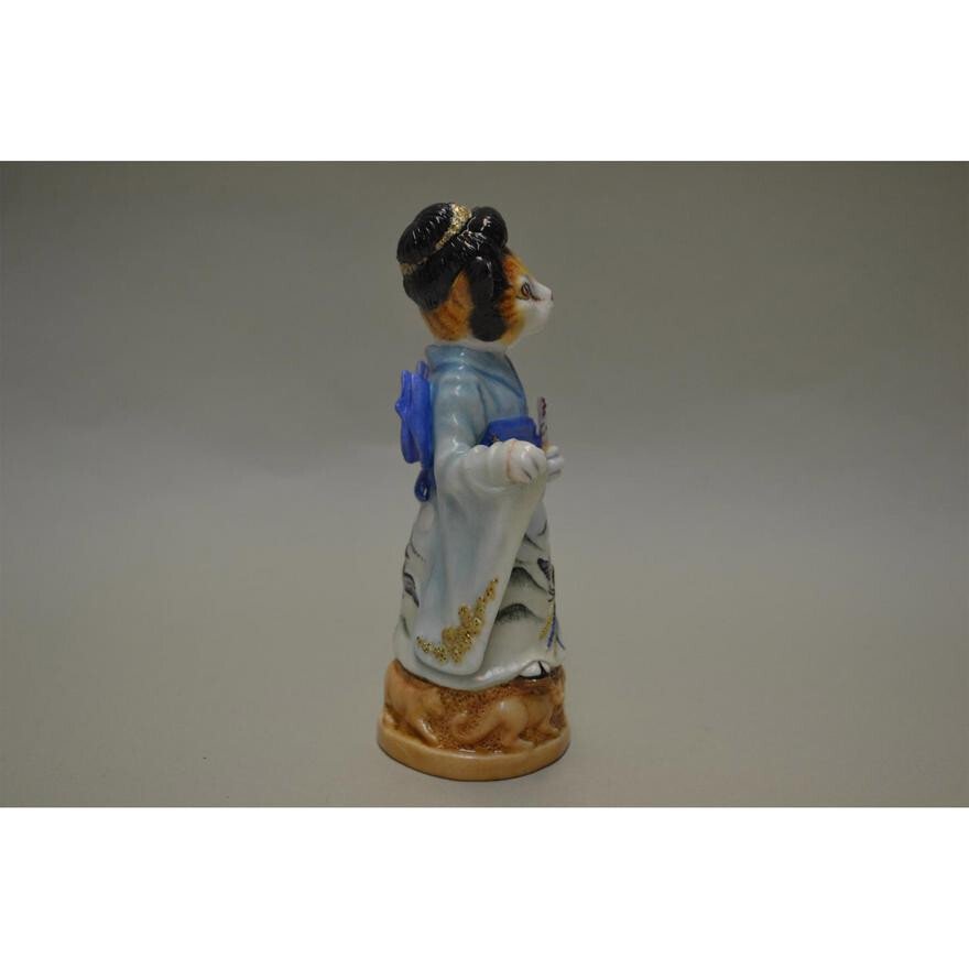 Bronte Porcelain Japanese Bobtail Cat Candle Snuffernumbeed & signed