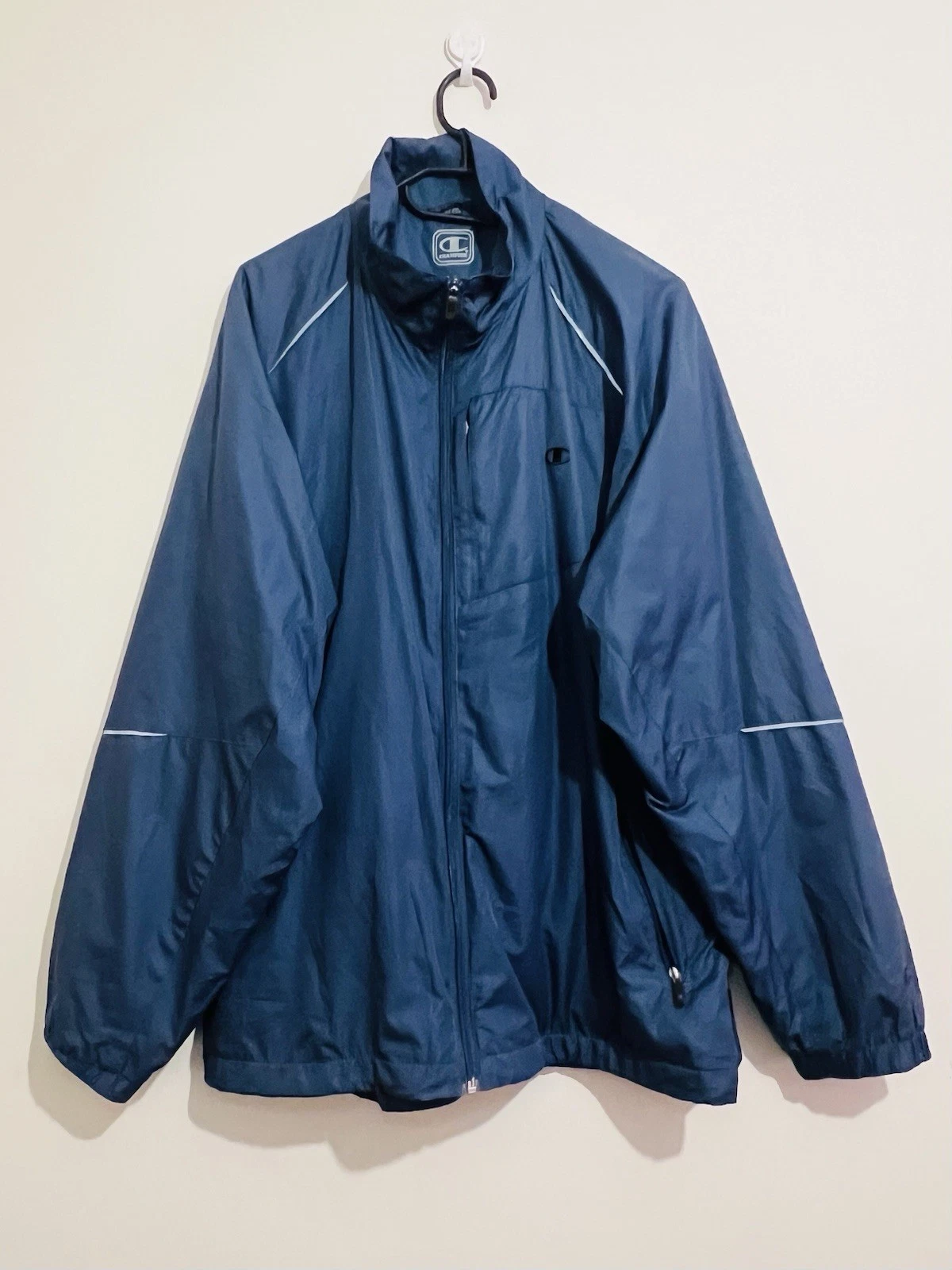 Men’s Blue Champion Full Zi lightweight Waterproof Jacket size Large