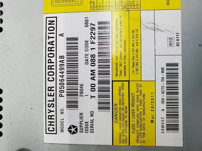 Volkswagen Routan 2012 reproductor de DVD P05064499AB Foto 3 de 4