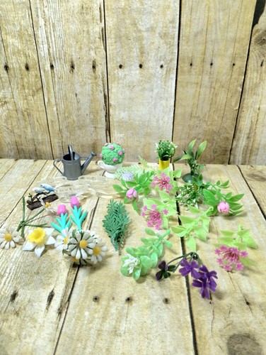 Vintage Barbie Traumhaus Konvolut 24 Teile einzelne Pflanzen Pflanzgefäße Vase - Bild 1 von 10