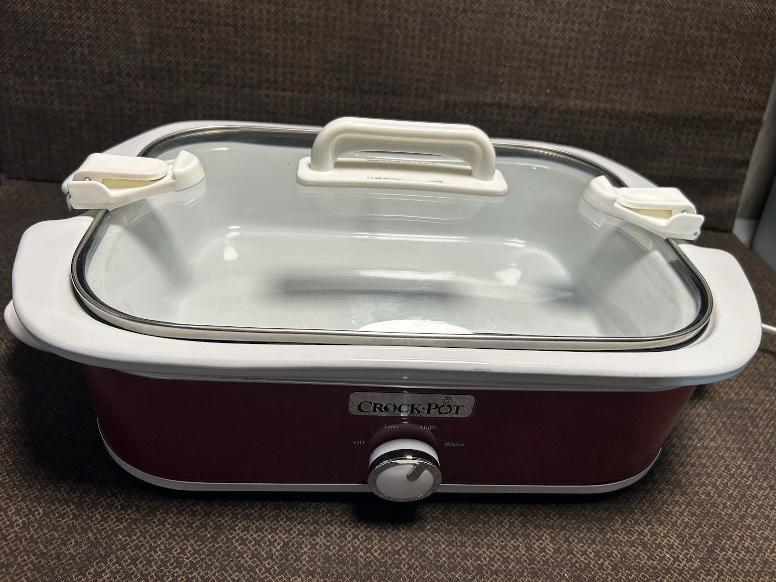 Crock Pot 3.5 Qt Casserole Slow Cooker Burgundy Red Locking Lid WORKS