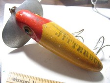 Musky Jitterbug old wood fishing lure EARLY 2 belly hook version