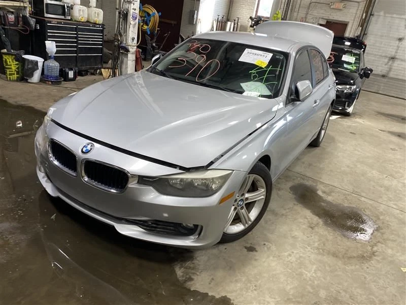 ORDENADOR ECM ECU BMW 320i 328D 328i 528D 528i 13 14 15 863168901 1366674 Foto 4 de 4