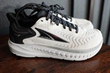 Altra Torin 7 Women's Size 8.5- ALOA82CZ100 White Running Training Shoes