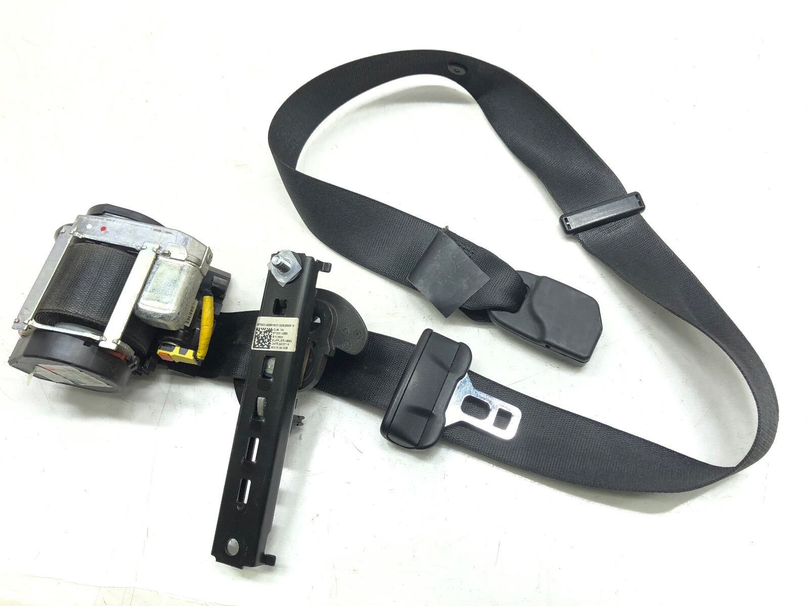 2014-2019 MASERATI GHIBLI LEFT DRIVER FRONT SEATBELT RETRACTOR OEM.