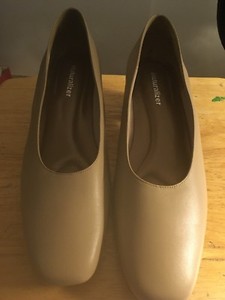 naturalizer chunky heel