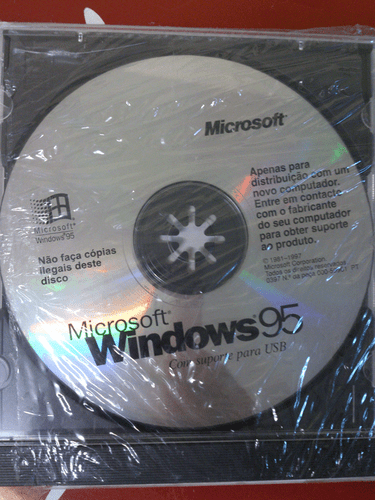 windows 95 original con licencia PRECINTADO SOFTWARE EN CD idioma portugues - Imagen 2 de 2