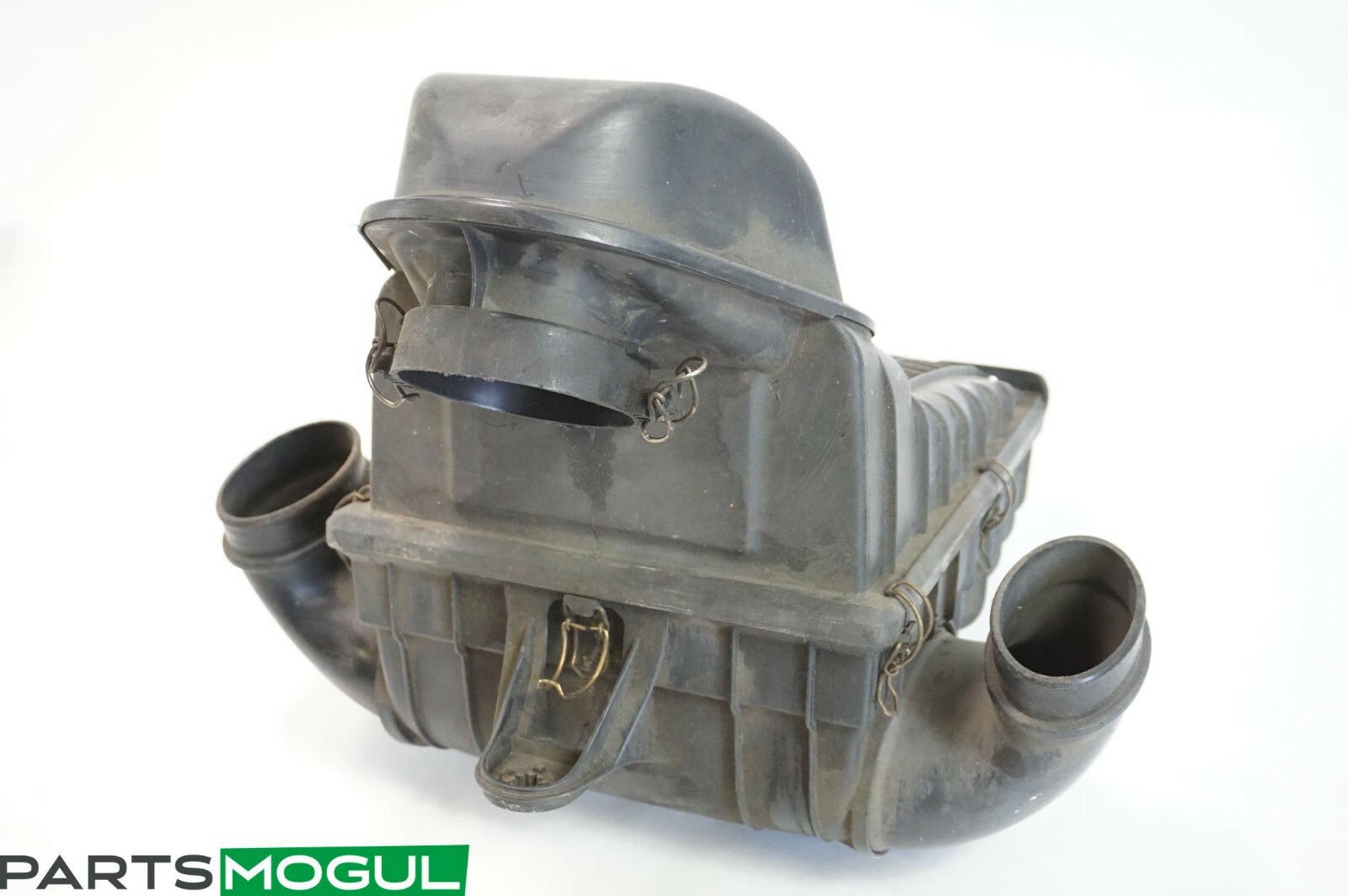 04-08 Maserati Quattroporte M139 Air Intake Box Air Box Cleaner Filter OEM
