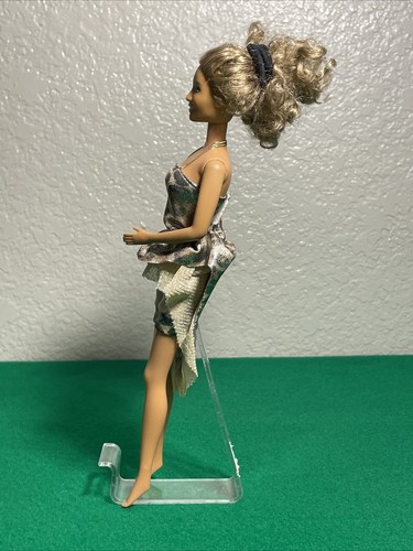 Disney 2007 Cheetah Girls Fashion Collection Chanel 12" Doll - Picture 10 of 20