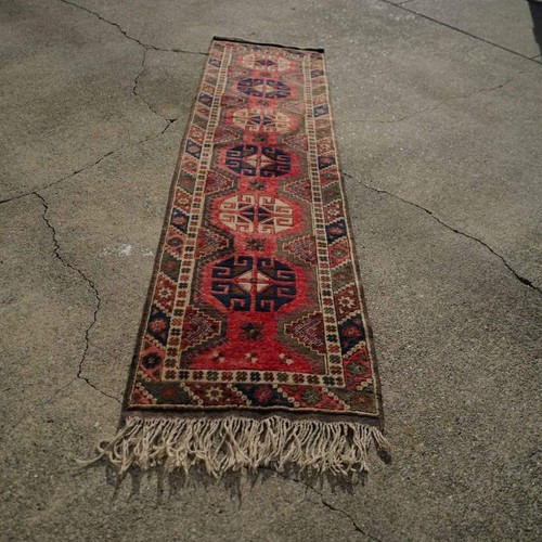 2'4 x 9'3 Vintage Turkish Wool Runner (HANDKNOTTED)