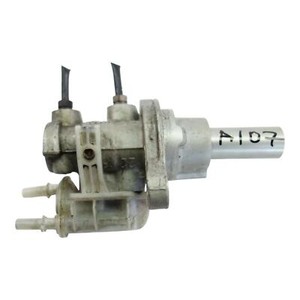 Peugeot Bipper Tepee 1,3 55KW HDi Bremskraftverstärker Hauptbremszylinder