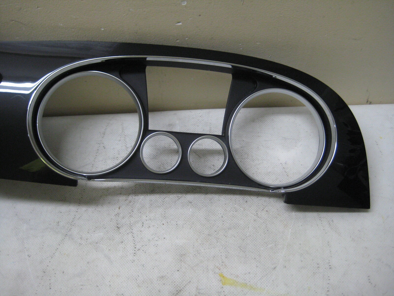 2012 - 2018 Bentley Continental GT GTC Dashboard Speedometer Trim Bezel Oem