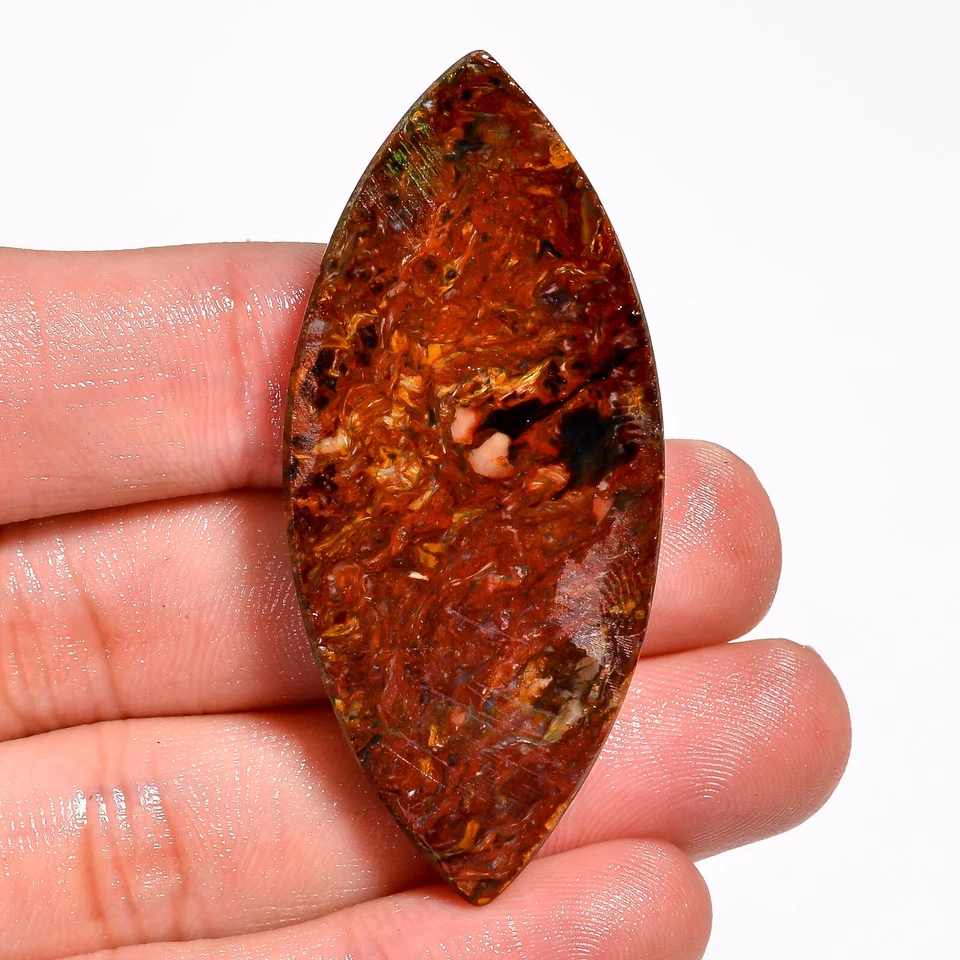 50,00 Cts. Piedra preciosa cabujón 100 % natural excelente marquesa pietersita 53X24X5 mm Foto 2 de 2