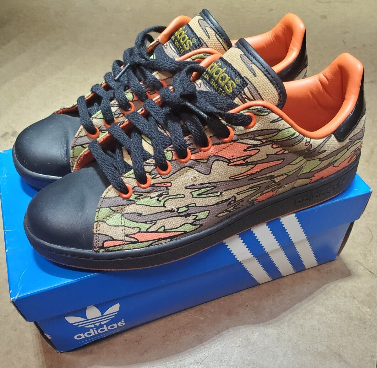 Floral Themed Stan Smith Flower Embroidery Noir Black Leather