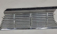 1961 Pontiac Bonnevile Catalina Ventura Lt Front Grille