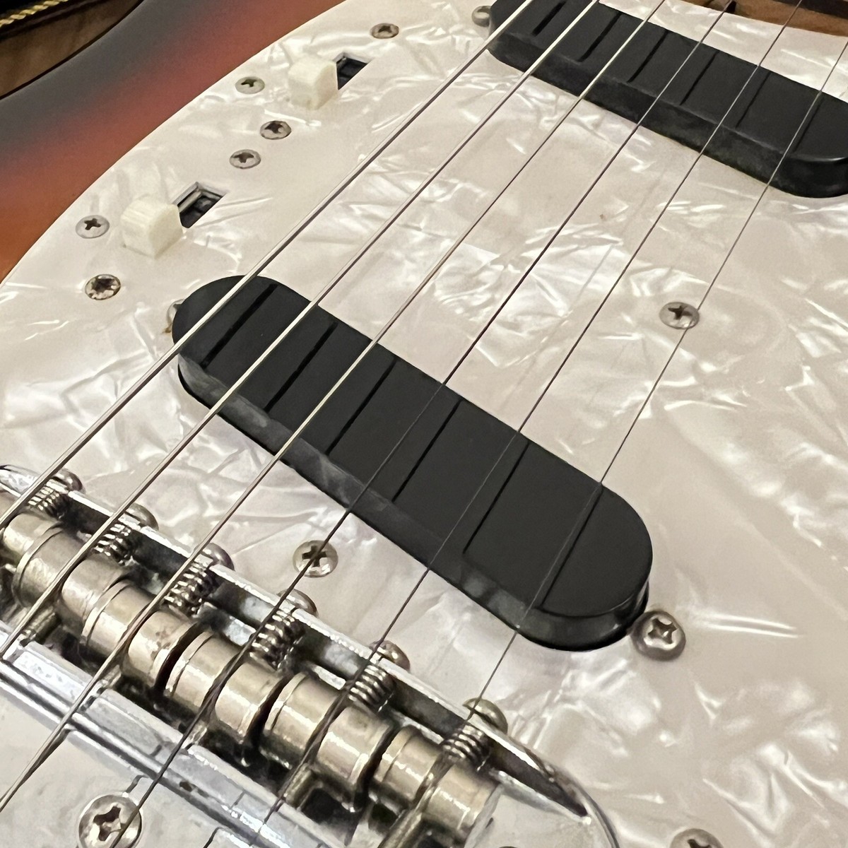 Fender Japan Mustang MG69-65 6 String solid Electric Guitar Fender Japan Mustang MG69-65 6 String solid Electric Guitar