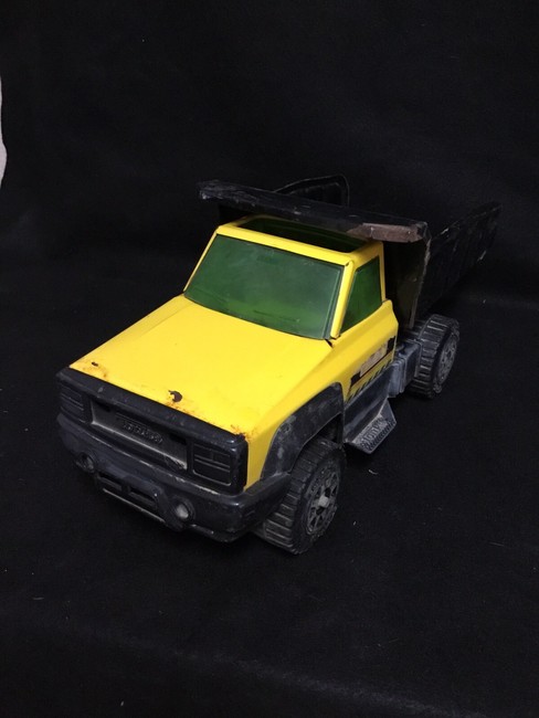 Vintage Tonka Metal Dump Truck Big & Collectible