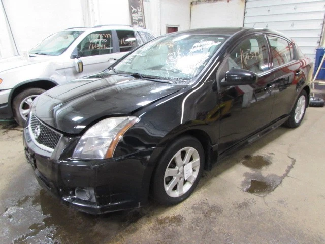 PLASTIC ENGINE COVER Nissan Sentra 2010 10 846438 Foto 4 de 4