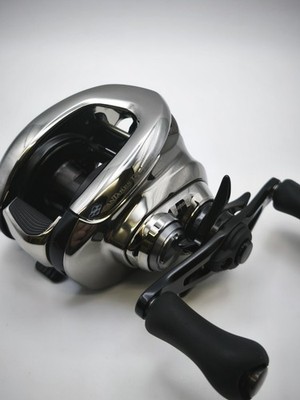 [EXC+++] Shimano 21 Antares DC Right JDM Baitcasting Reel DC Sound OK Smooth