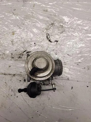 VW PASSAT Variant B5 3B6 AGR-Ventil 038129637 1.90 Diesel 74kw 1999 23929781