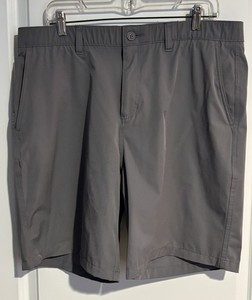 Men’s Rorie Whelan Golf Shorts Gray Lightweight Size 38 Stretch Waist Nylon