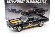 1:18 Acme 1970 Oldsmobile Cutlass SX Coupe Hurst Edition Black/Gold