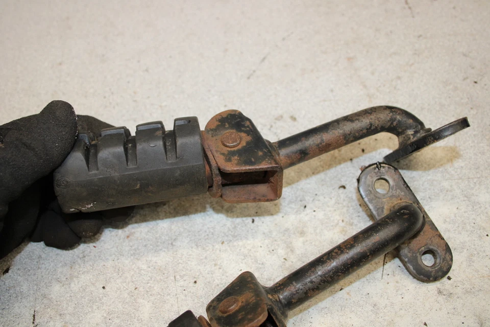 Kawasaki G4TR 1974 Trail Boss reposapiés delanteros clavijas escalones S7-3593.Xn Foto 2 de 4