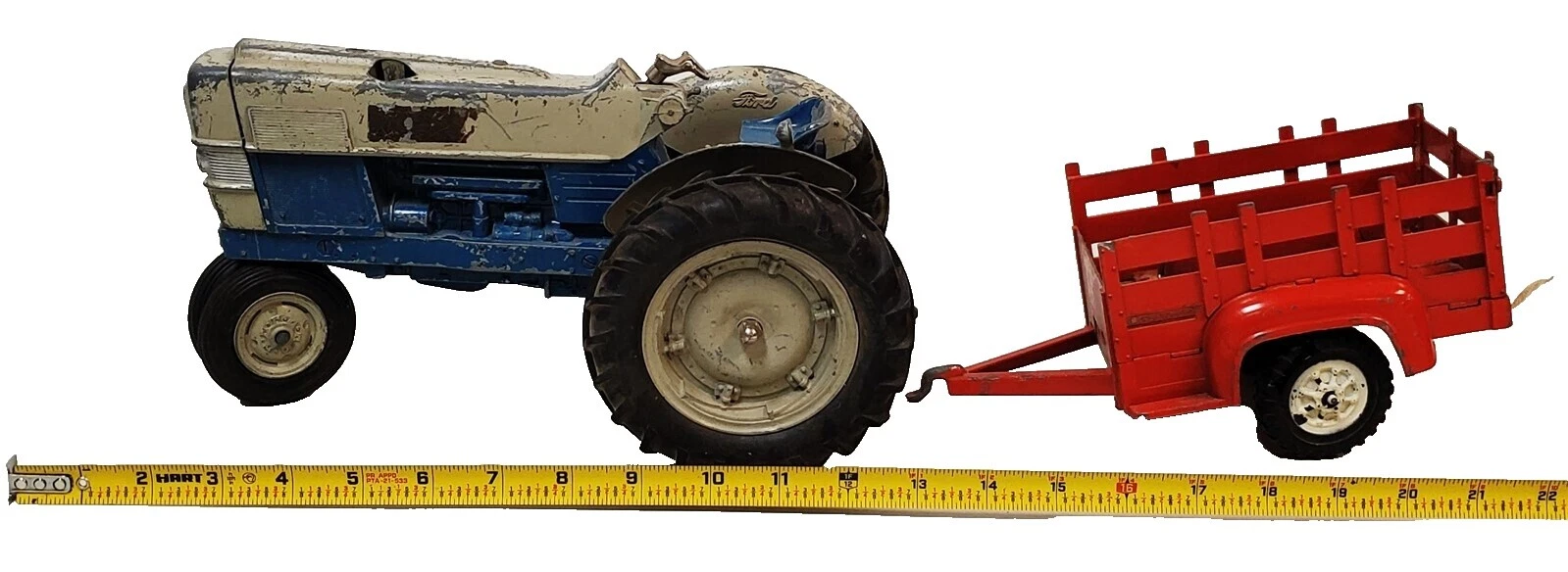 Hubley Ford Tractor Vintage Manufacture Diecast Farm Vehicles