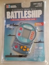 New VTG Milton Bradley 1999 Hasbro Battleship Handheld Game Naval Combat  READ