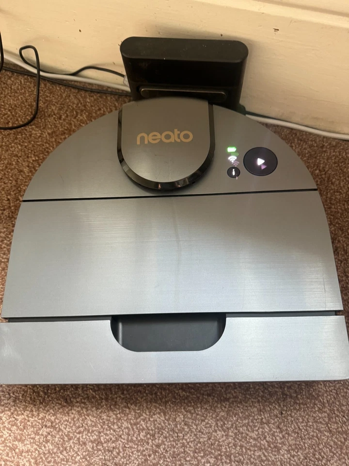 Neato Robotic Vacuum Cleaner D10 - Image 2 of 4
