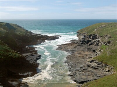 Photo 6x4 Warren Cove south of Treyarnon (1) Porthcothan  c2009