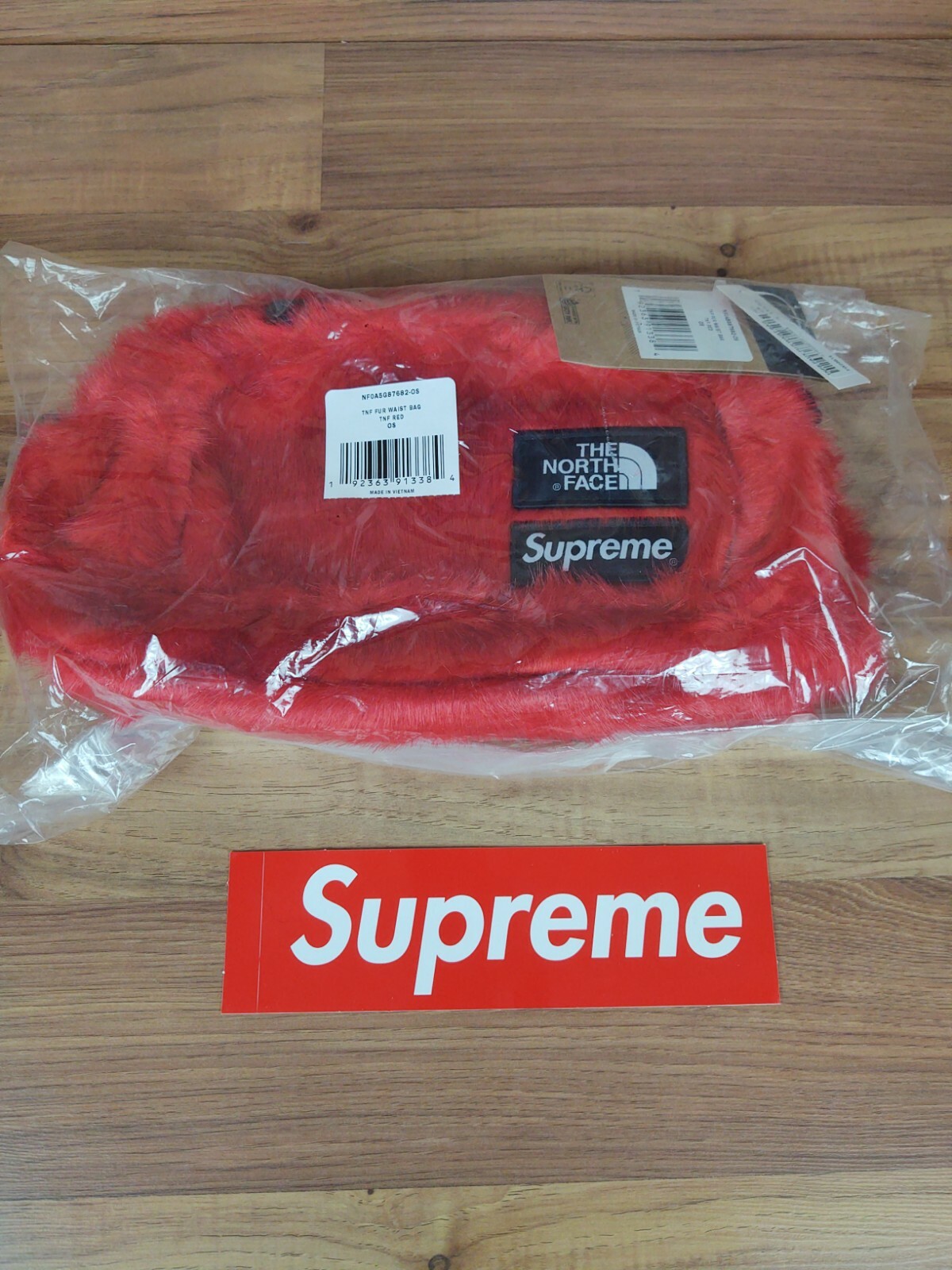 supreme the north face faux fur waist bolsa