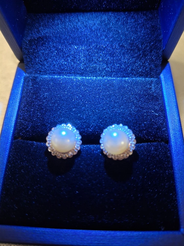Beautiful Diamonds & Natural Pearl Earrings, 14k Gold - Image 2 of 3