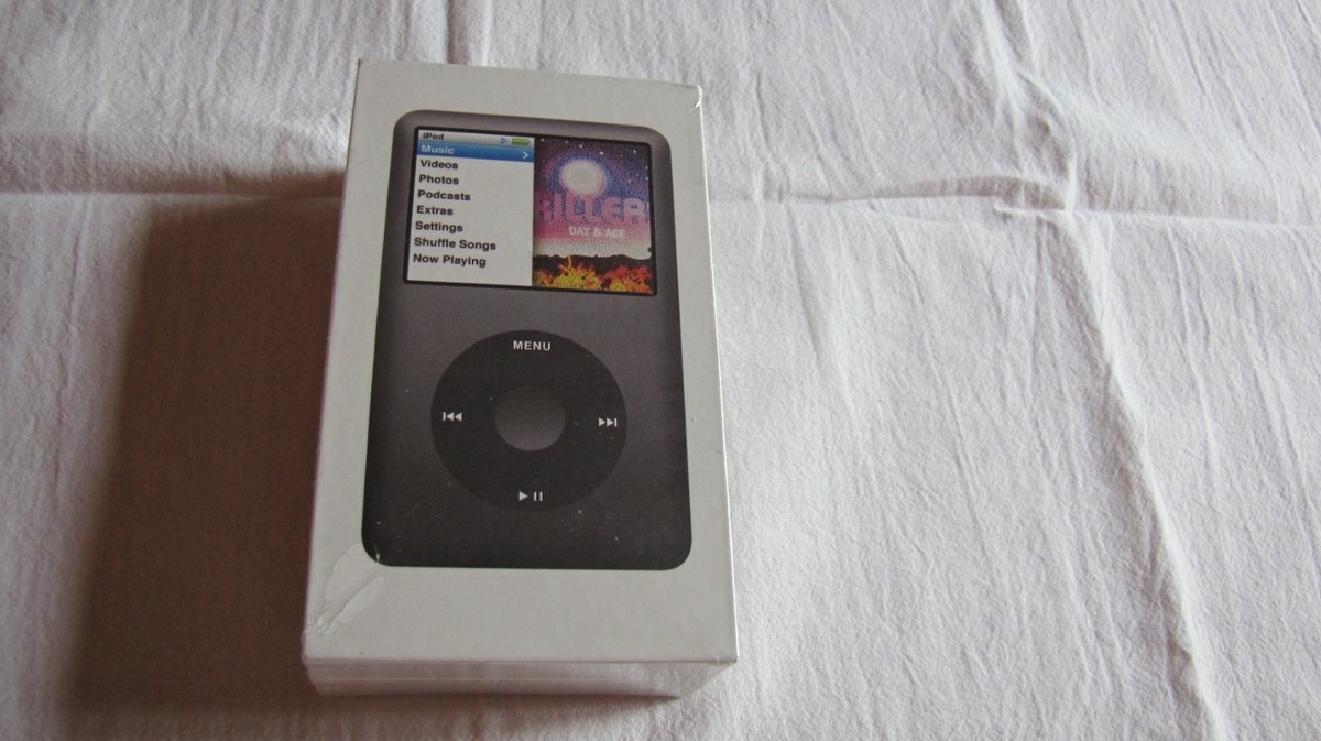 iPod classic 第7世代（2009）モデル　BLACK Apple iPod Classic 160GB BLACK 7th Gen 2009 Unopened FACTORY