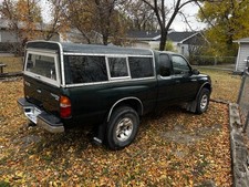 Camper Shell - 2000 Toyota Tacoma Extended Cab