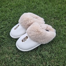 Polo Ralph Lauren Cream Women  s SZ 7 Bear Slip On Fur Slippers