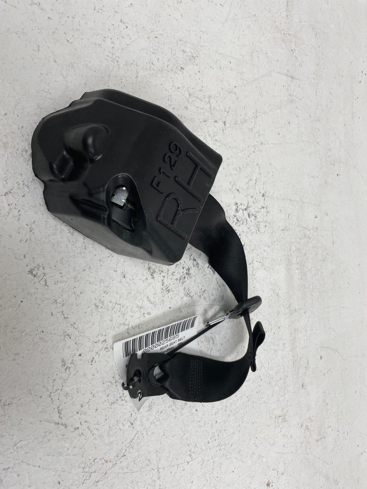2017-2020 MASERATI LEVANTE REAR RIGHT SEAT BELT RETRACTOR ASSEMBLY 670063063 RH