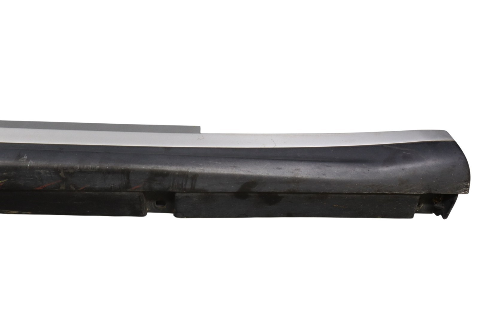 14-20 Maserati Ghibli Right Passenger Side Skirt Rocker Panel 673010783 Oem