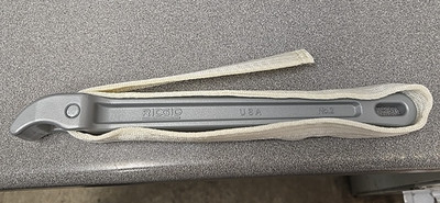 RIDGID ALUMINUM STRAP WRENCH W/30IN STRAP (31345)
