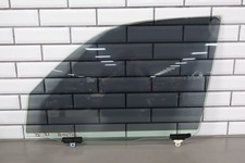 2006 Toyota Land Cruiser Left Front Door Window Green Tint